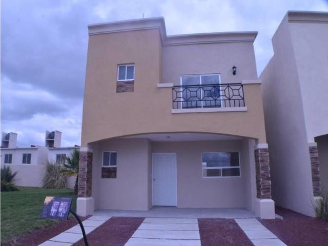 Casa en venta en Montevideo, Gustavo A. Madero, Ciudad de México