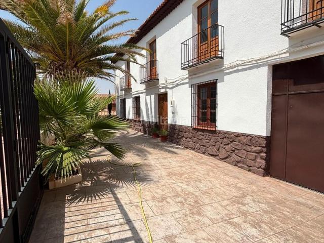 Casa en venta en Montiel. Oportunidad en Campo de Montiel gran vivienda con patio. Casas.