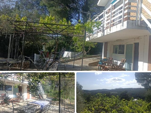 Casa en venta en Montmell El. Magnífica casa unifamiliar en la urbanización de la Talaia Mediterranea. Casas Montmell.