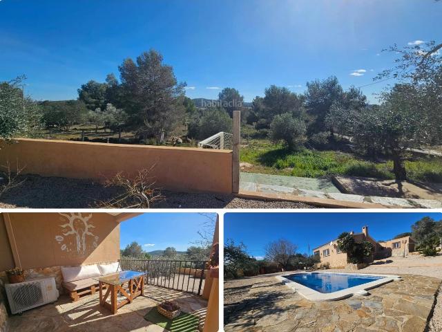 Casa en venta en Montmell El. 65919 Mas Mateu, casa Independiente con gran parcela de 9000m2. Casas Montmell.