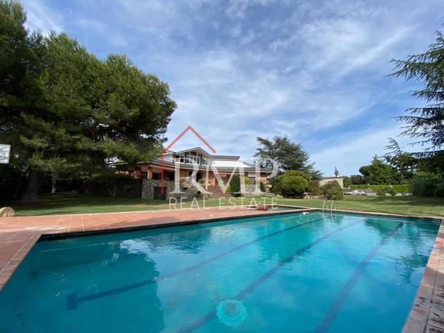 Casa en venta en Montornès del Vallès. Chalet en Montornès del Vallès. Casas Montornès del.