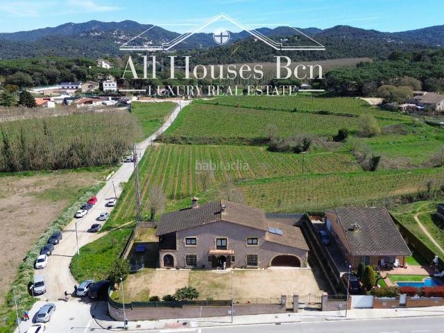 Casa en venta en Montornès del Vallès. Espectacular masía moderna en Montornès del Vallès. Casas Montornès del.