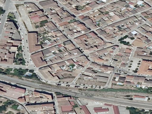 Casa en venta en Monzón. Vivienda en Monzón Huesca. Casas.