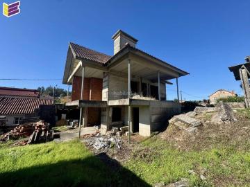 Casa en venta en Mos. Casa de piedra para terminar a tu gusto !. Casas.