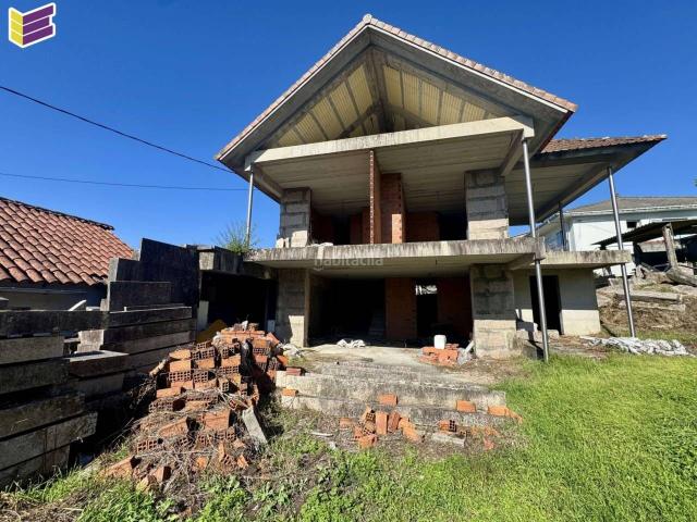 Casa en venta en Mos. Casa de piedra para terminar a tu gusto !. Casas.