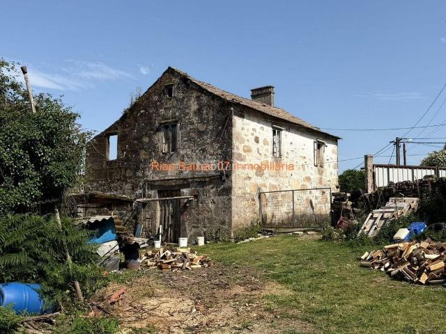 Casa en venta en Mos. REF 4182 CASA DE PIEDRA PARA REFORMAR CON PARCELA DE 3963m2 CON POSIBILIDAD DE SEGREGACIÓN TAMEIGA MOS. Casas.