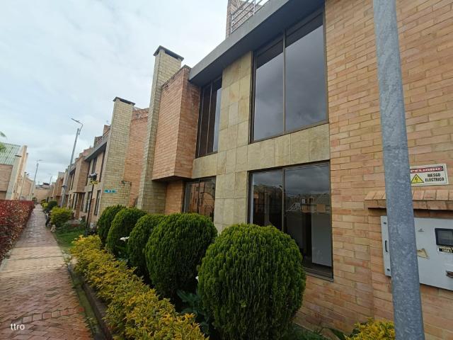 Casa En Venta En Mosquera En. V240785