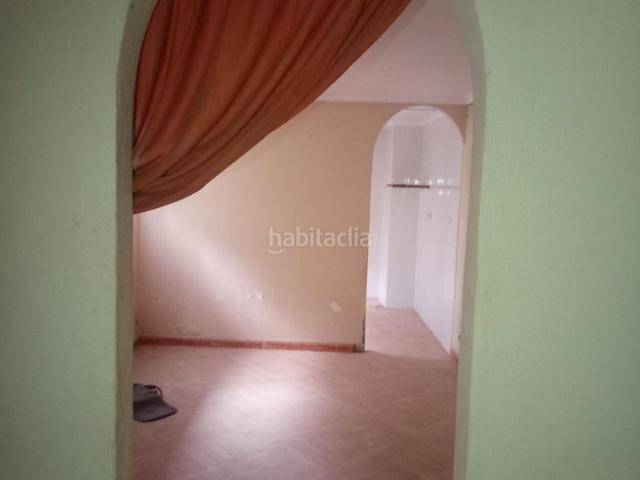 Casa en venta en Morón de la Frontera. Amplia Casa en Calle de los Herreros Oportunidad Única. Casas Morón de la.