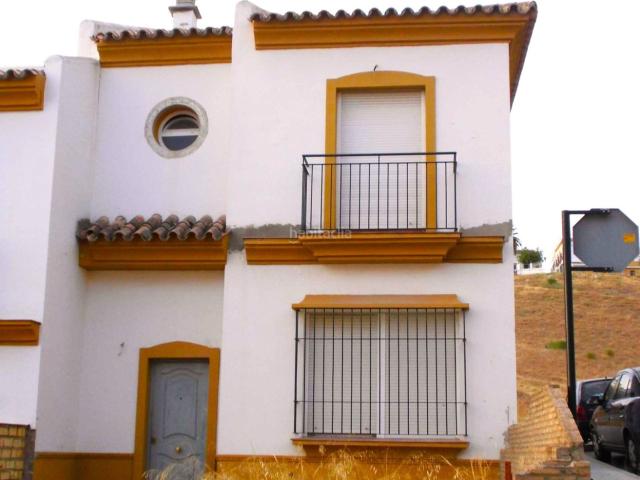 Casa en venta en Morón de la Frontera. Casa en venta en Morón De la Frontera, 3 dormitorios. Casas Morón de la.