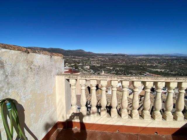 Casa en venta en Moratalla. Casas.