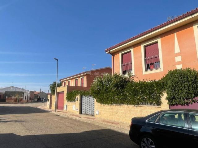 Casa en venta en Moraleja del Vino. Casas Moraleja del.