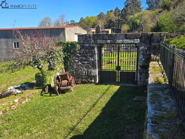Casa en venta en Moraña. SE VENDE ESPECTACULAR CASA DE PIEDRA DEL AñO 1765 EN LUGAR LAMEIRO, MORAñA Si buscas una propiedad con historia, encanto rústico y. Casas.