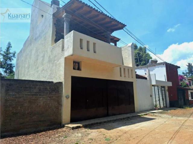 Casa en venta en Morelos, Pátzcuaro, Michoacán de Ocampo