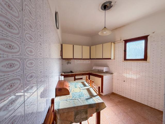 Casa en venta en Moya. ¡BONITA CASA TERRERA!. Casas.