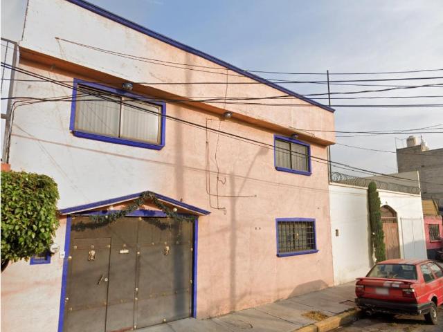 Casa en venta en Nueva Atzacoalco, Gustavo A. Madero, Ciudad de México