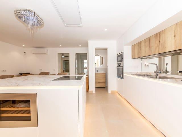 Casa en venta en Nueva Andalucia, Málaga Costa del Sol
