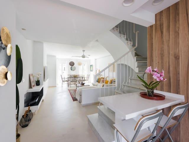 Casa en venta en Nueva Andalucia, Málaga Costa del Sol