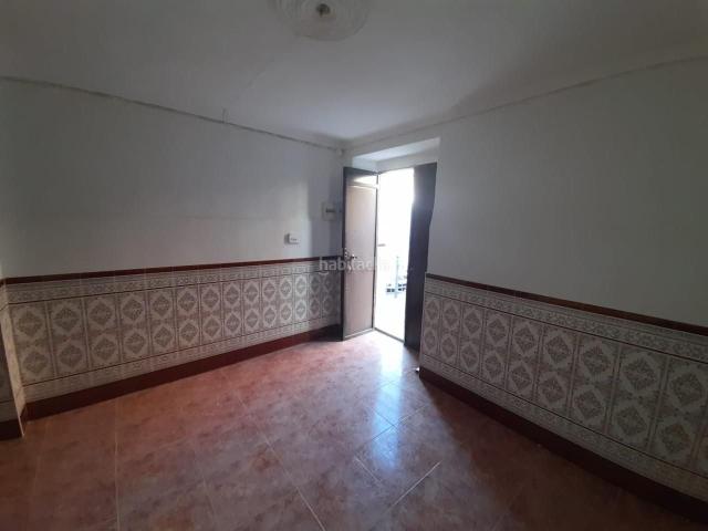 Casa en venta en Nueva Carteya. Casa en venta para reformar en Nueva Carteya. Casas Nueva.