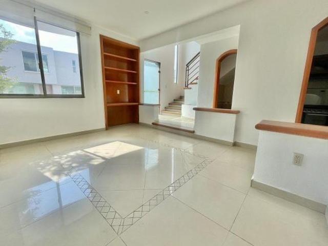 Casa en Venta en Nueva Galicia Coto Barcelona