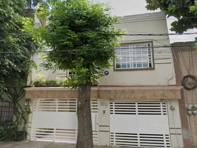 Casa en Venta en Nueva Santa Maria, Azcapotzalco