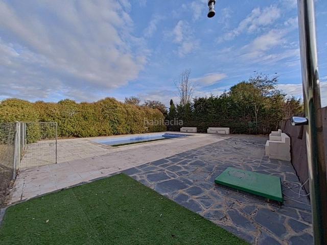 Casa en venta en Nuevo Baztán, Eurovillas. Casa en Venta en Eurovillas, Nuevo Baztán Oportunidad Única por 430.000. Casas Nuevo.