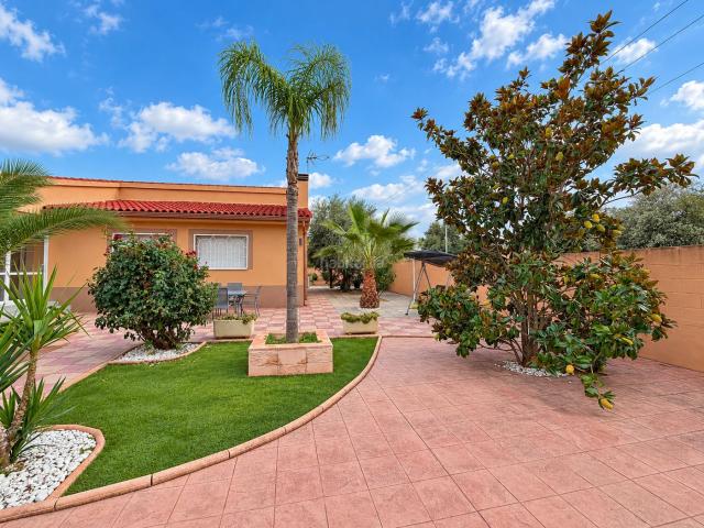 Casa en venta en Nuevo Baztán, Eurovillas. CHALET INDEPENDIENTE EN EUROVILLAS AMPLITUD, EFICIENCIA Y EXCELENTE UBICACIÓN. Casas Nuevo.