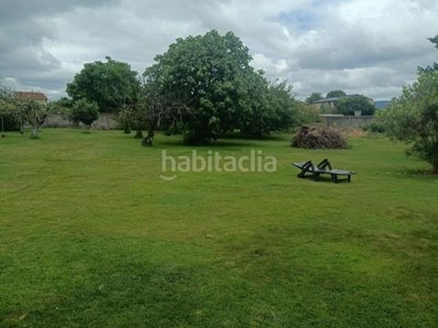 Casa en venta en Narón, A Gándara. CASA FAISCA CON FINCA CERRADA DE BLOQUE, TRES PLANTAS. Casas.
