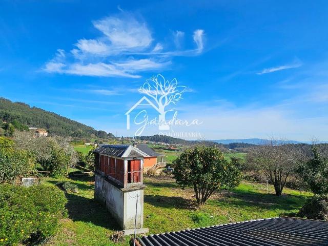 Casa en venta en Narón, San Mateo Castro O Val. CASA DE CAMPO CON FINCA AMPLIA EN MANDIA FERROL. Casas.