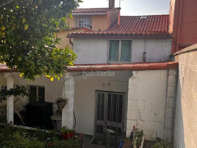 Casa en venta en Narón, San Mateo Castro O Val. CASA FENE MANIÑOS. Casas.