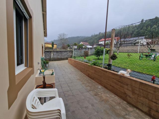 Casa en venta en Narón, Sedes Pedroso Doso. CASA CON 2 VIVIENDAS INDEPENDIENTES EN PEDROSO. Casas.