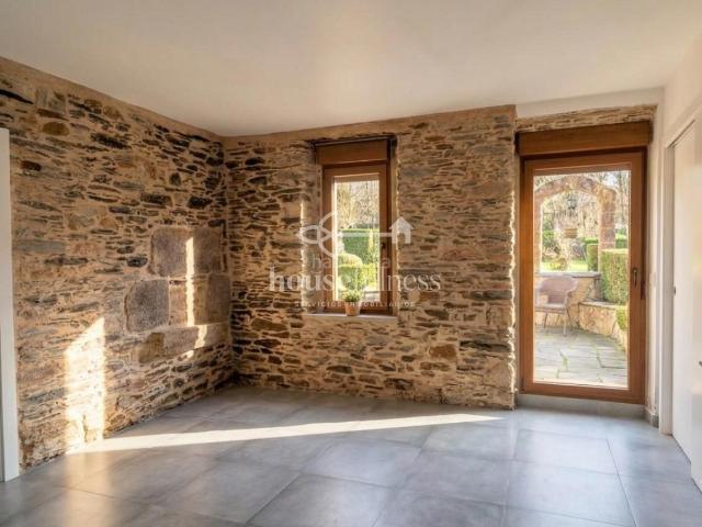 Chalet en venta en Narón, Sedes Pedroso Doso. Chalets.