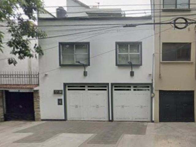 CASA EN VENTA EN NARVARTE ORIENTE