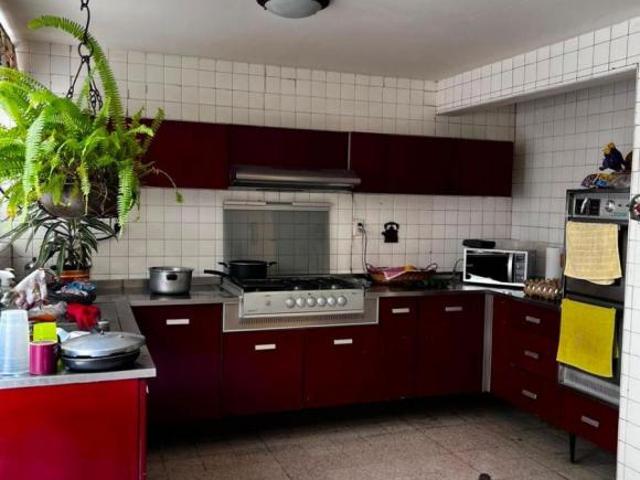 CASA EN VENTA EN NARVARTE ORIENTE
