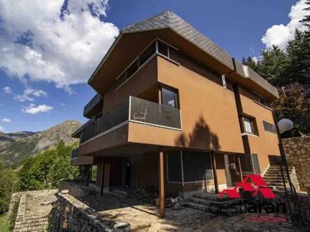 Casa en Venta en Naut Aran