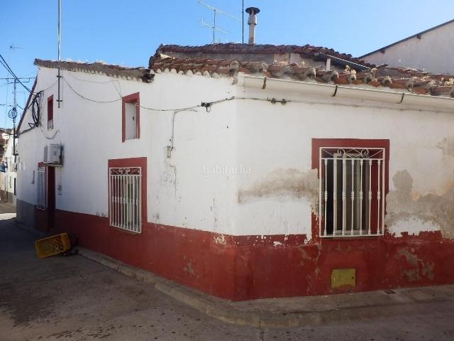 Casa en venta en Navalmoral de la Mata. Venta de Casa Independiente en Travesía Murillo Nº 3 Navalmoral de la Mata Cáceres. Casas Navalmoral de la.