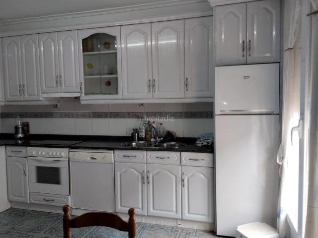 Casa en venta en Navarrete. Ocasión de casa independiente en Navarrete. Vivienda en muy buen estado. Casas.