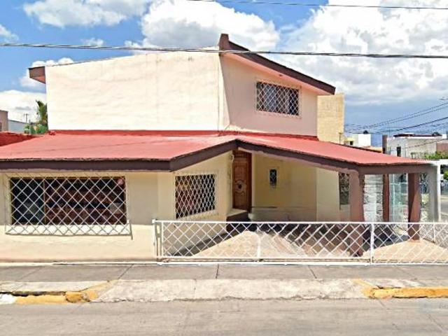 CASA EN VENTA EN NAYARIT TEPIC CIUDAD DEL VALLE