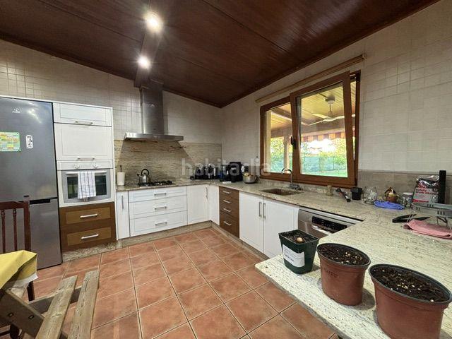 Casa en venta en Neda. Magnífica casa en venta en la zona de Neda, lista para entrar. Casas.