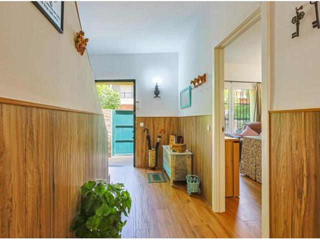 Casa en venta en Nervión Huerta Santa Teresa