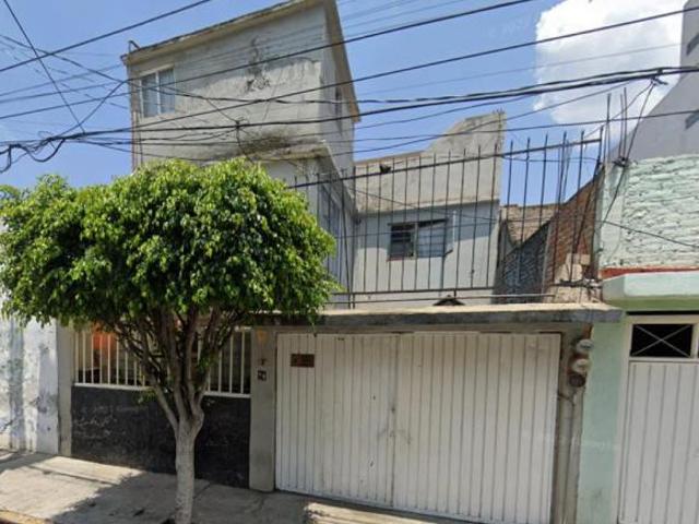 Casa en Venta en Nezahualcóyotl