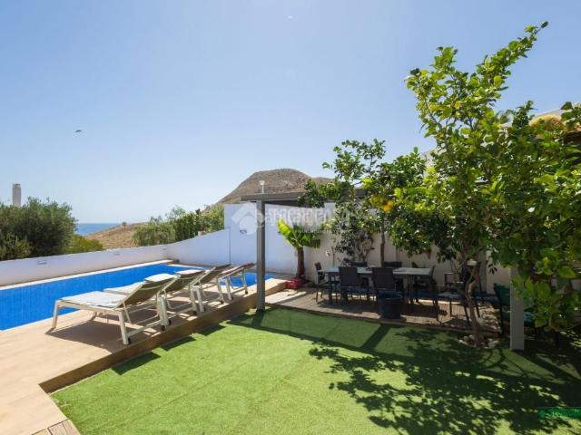 Casa en venta en Níjar, Las Negras. Casa en venta en Níjar. Casas.