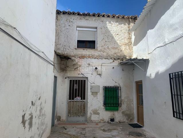 Casa en venta en Noblejas. ? GRAN OPORTUNIDAD DE INVERSIÓN EN NOBLEJAS CALLE VALLEJO Nº 6. Casas.