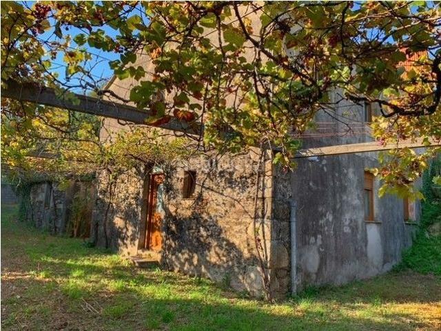 Casa en venta en Noia. Casas.