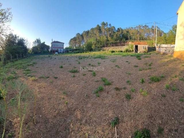 Casa en venta en Noia. Dos casa unidas en Noia. Casas.