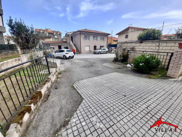 Casa en venta en Noja, Helgueras. Casa en venta en Noja, 10 dormitorios. Casas.