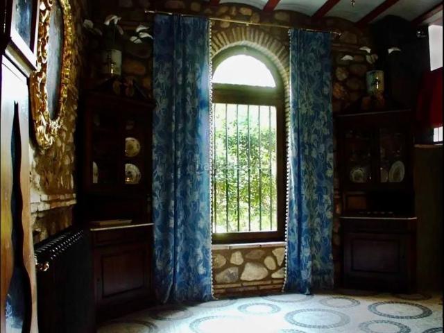 Casa en venta en Novallas. Casas.