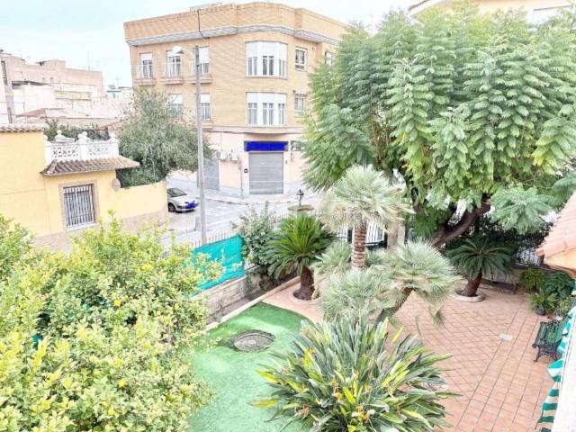 Casa en Venta en Novelda