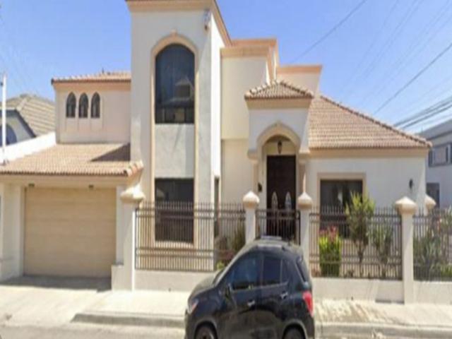 Casa en venta en Otay Constituyentes, Tijuana, Baja California