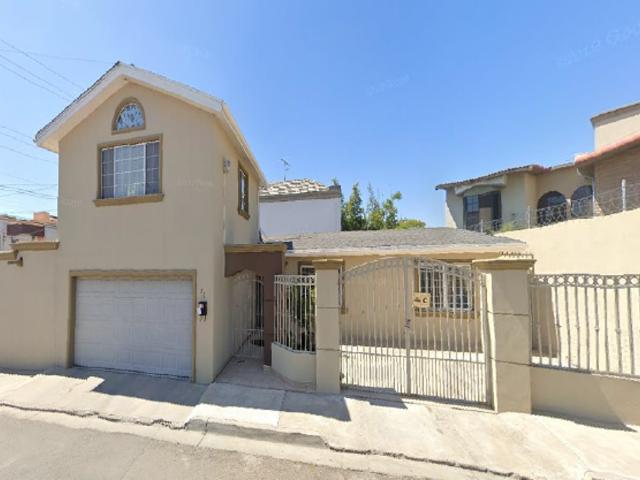 Casa en venta en Otay Constituyentes, Tijuana, Baja California