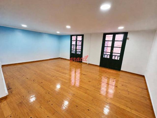 Casa en venta en Ourense, Orense